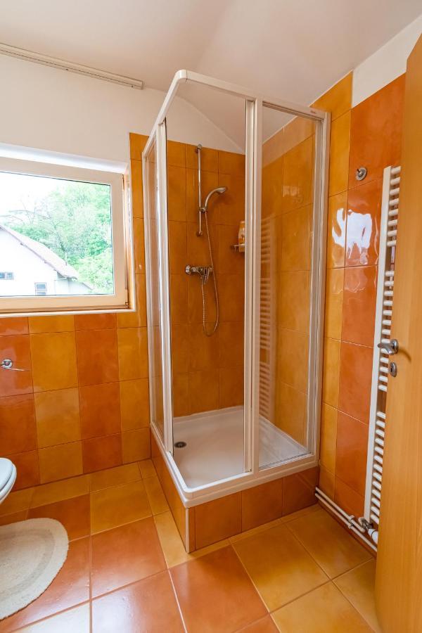 Residence 48 Beautiful Building Within Moments From The Old Town Of Brasov Ngoại thất bức ảnh